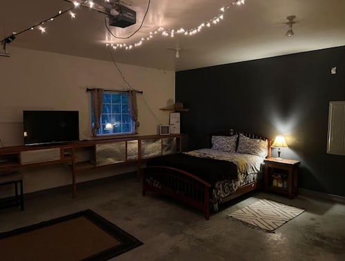 Large studio with private bath separate entrance