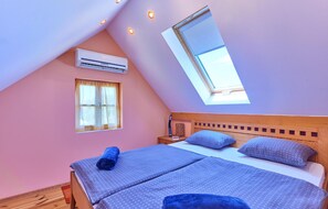 3 chambres, lit parapluie, Wi-Fi gratuit, draps fournis