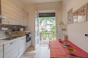 Four, plaque de cuisson, lave-vaisselle