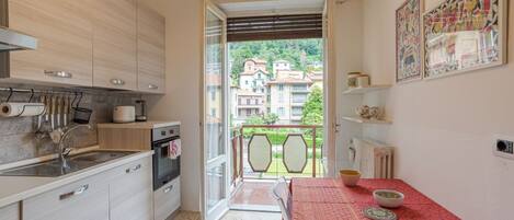 فرن، موقد طهي مسطح، غسالة أطباق