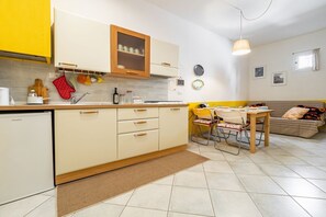 Microwave, stovetop, toaster