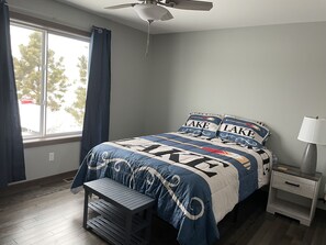 4 bedrooms, free WiFi, bed sheets