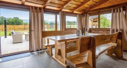 Gorgeous home in Gornje Pazariste with sauna
