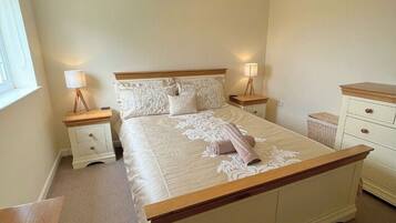 Kamar Comfort | Kedap suara dan Wi-Fi gratis