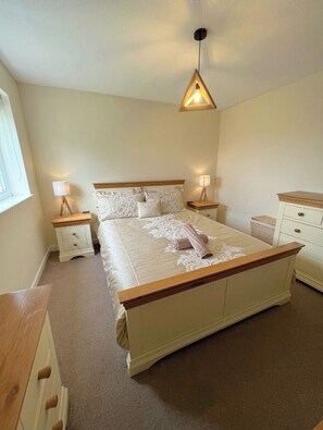 Comfort Room | Soundproofing, free WiFi - Castle Cottage View (Harlech)