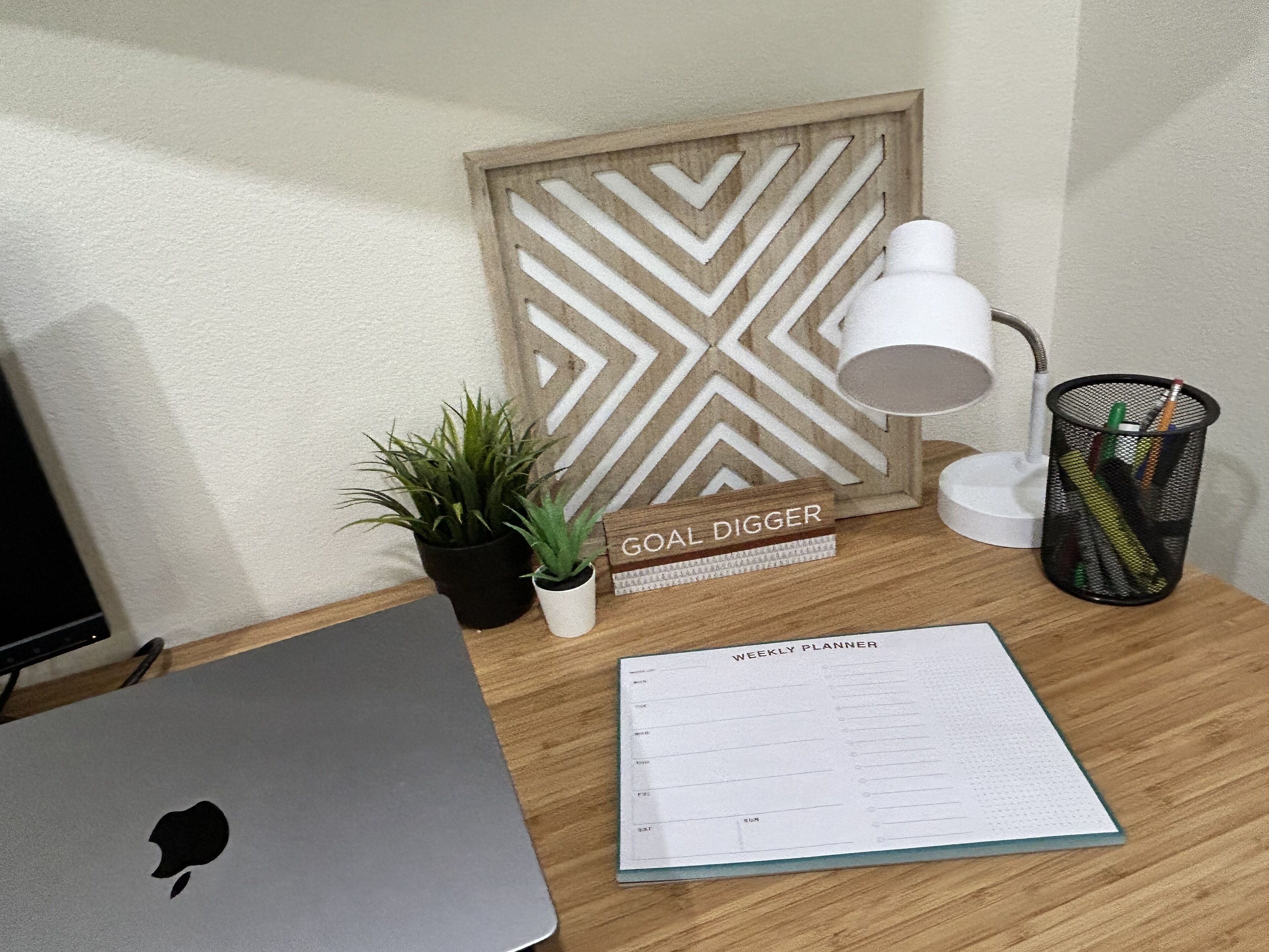 Desk Workstation available for remote workers