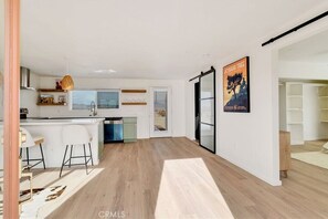 Interior - Bohío: A Remote Work Retreat 5 mins away from JT National Park North Entrance  (Twentynine Palms)