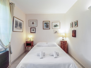 3 bedrooms, iron/ironing board, WiFi, bed sheets - Maison Bergeronnette - Welkeys (Saint-Georges-d'Oléron)