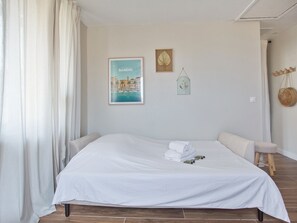 2 chambres, fer et planche à repasser, Wi-Fi, literie fournie