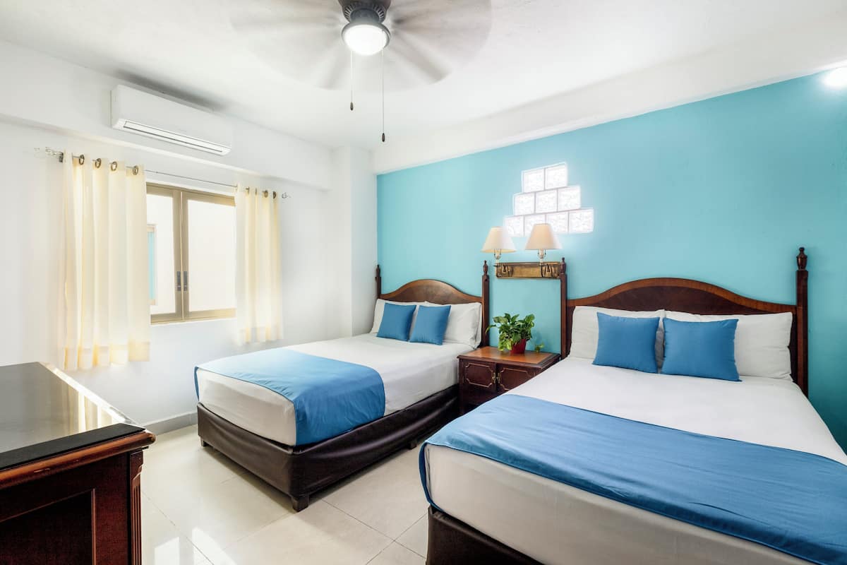 Double Master Suite | 1 bedroom, in-room safe, individually decorated, individually furnished