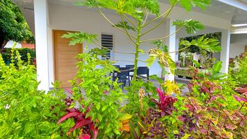 Bungalow, akses difabel, ensuite | Eksterior