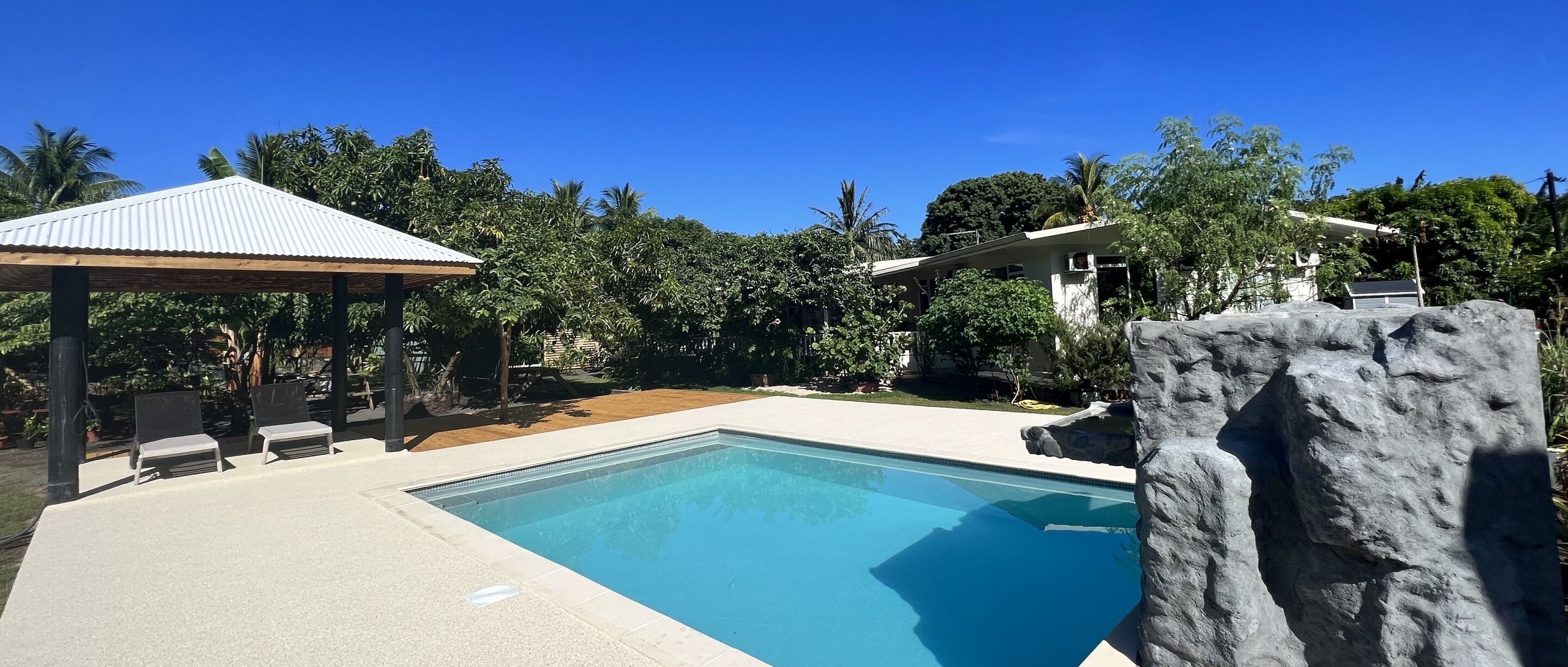 Basic Quadruple Room, Shared Bathroom, Garden View (Chambre) | Outdoor pool