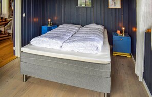 4 室のベッドルーム、旅行用ベビーベッド、WiFi (無料)