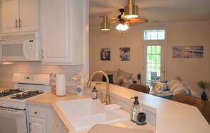 Fridge, microwave, oven, stovetop - Ground Level Pet Friendly Rehoboth Beach Condo Porch Parking (Rehoboth Beach)