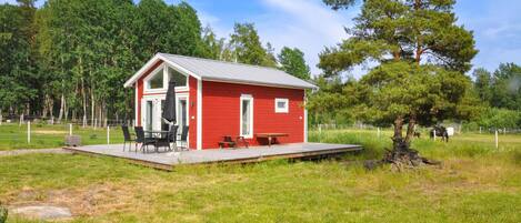 تناول الطعام بالخارج