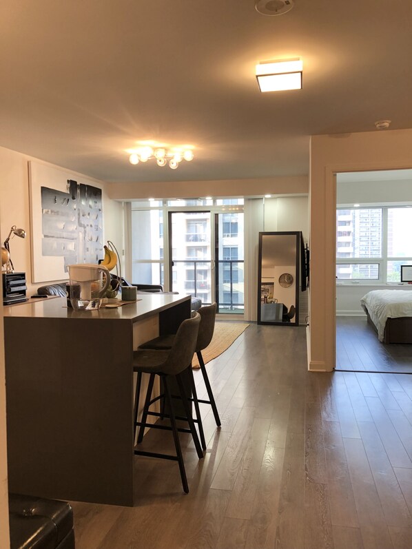 2 bedrooms, desk, iron/ironing board, free WiFi