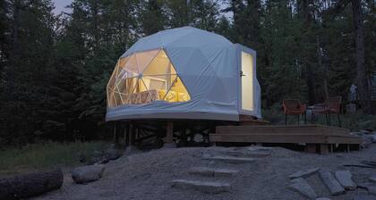 Red Owl Retreat-The Nook.
