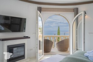 5 soverom, wi-fi (inkludert) og sengetøy