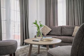 Luxury Apartment | Living area