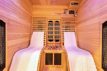 Spa. Holiday Apartment 'Fuchswiese' with Balcony and Wi-Fi