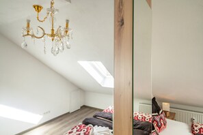 2 slaapkamers, een strijkplank/strijkijzer, gratis wifi, beddengoed
