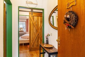 1 bedroom, free WiFi, bed sheets - Apartment 'Aschaubichl - Wohnung Alpenrose' with Mountain View, Balcony and Wi-Fi (Grainau)