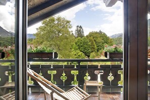 Property grounds - Studio Apartment 'Aschaubichl - Wohnung Anemone' with Mountain View, Balcony and Wi-Fi (Grainau)