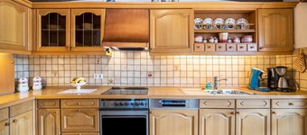 Holiday Apartment "Dalblick" with Mountain View, Private Terrace & Wi-Fi