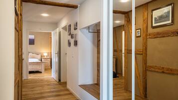 2 chambres, fer et planche Ă repasser, Wi-Fi gratuit, draps fournis