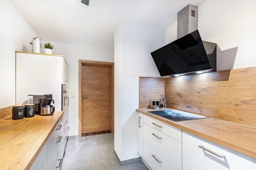 Ferienwohnung "Fuchsmichelhof 4" mit Bergblick, privater Terrasse und WLAN