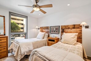 2 bedrooms, travel crib, WiFi, bed sheets