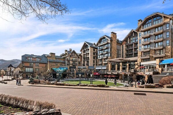 Exterior - Perfect Location Between Vail & Loinshead (Vail)