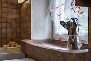 Interior - Studio Nivolet with WiFi: City & Lake View – Perfect for Couples with Children (Gérardmer)