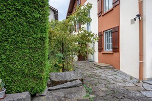 Exterior detail - Studio Margeriaz with WiFi: Panoramic View of the City and Lake – Ideal for Couples with Children (Gérardmer)