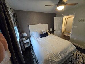 2 bedrooms, iron/ironing board, travel cot, WiFi