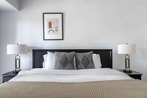 1 chambre, fer et planche Ă repasser, Wi-Fi, draps fournis