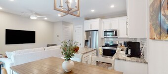 Stylish, dog-friendly townhome with firepit & enclosed yard - blocks to downtown