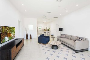 Télévision, espaces bureaux