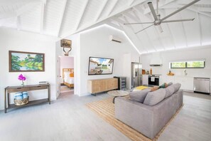 TV, stereo, offices