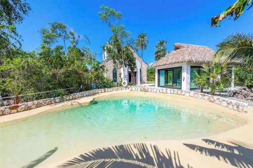 The Mastic Chapel Cottage | 2BR w/ Private Pool on 11 Acre North Side Estate