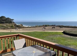Outdoor dining - Deluxe Oceanview Villa-Seascape Resort 2/2! (Aptos)