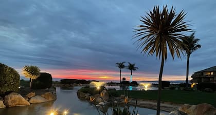 Deluxe Oceanview Villa-Seascape Resort 2/2!