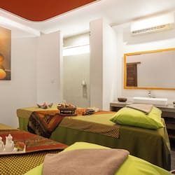 Behandlungsräume für Paare, Körperbehandlungen, Aromatherapie