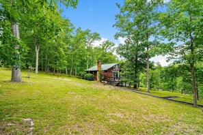 Exterior - Modern w Mountain Views, Hot Tub, Deck & Fire Pit (Berkeley Springs)