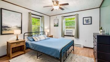 2 chambres, fer et planche à repasser, Wi-Fi, literie fournie