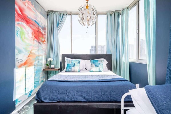 1 bedroom, desk, iron/ironing board, WiFi