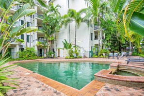 Pool - Charming Cairns Retreat, Perfect Location (Cairns)