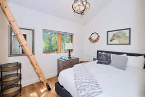 5 Schlafzimmer, Bügeleisen/Bügelbrett, Reisekinderbett, kostenloses WLAN