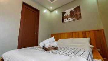 6 Schlafzimmer, WLAN, Bettwäsche