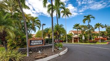 Condo, 1 Queen Bed (Keauhou Punahele#D-103) | Property grounds